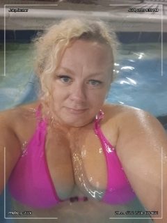 Photo of Discrete companion, 36 — Navarre, gulf breeze