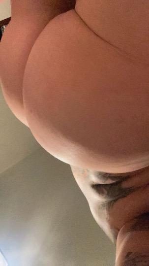 Discrete companion, 38 — In and out. Outcall preferred., photo 7 of 10