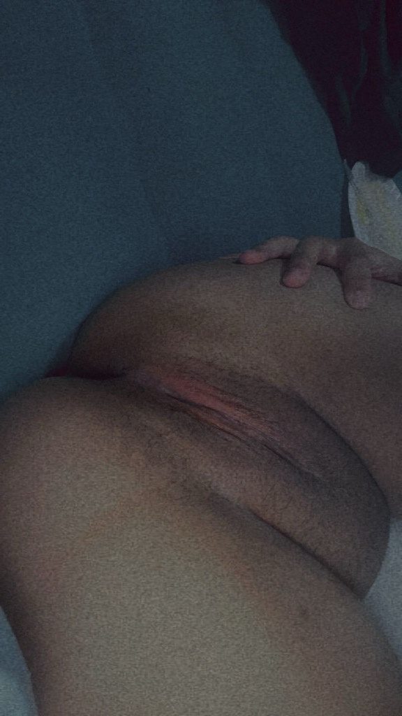 Discrete companion, 26 — Gadsden, photo 3 of 3