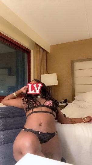 Discrete companion, 26 — Incall & Outcall Available, photo 2 of 3