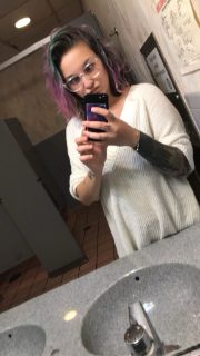 Photo of Discrete companion, 28 — Los Angeles
