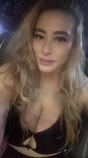 Photo of Discrete companion, 28 — laughlin