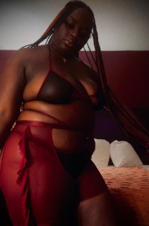 Photo of Discrete companion, 25 — Sikeston Mo  and  Matthews Mo