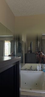 Photo of Discrete companion, 20 — 27th Ave & Union Hills Dr. ( NORTH PHX )
