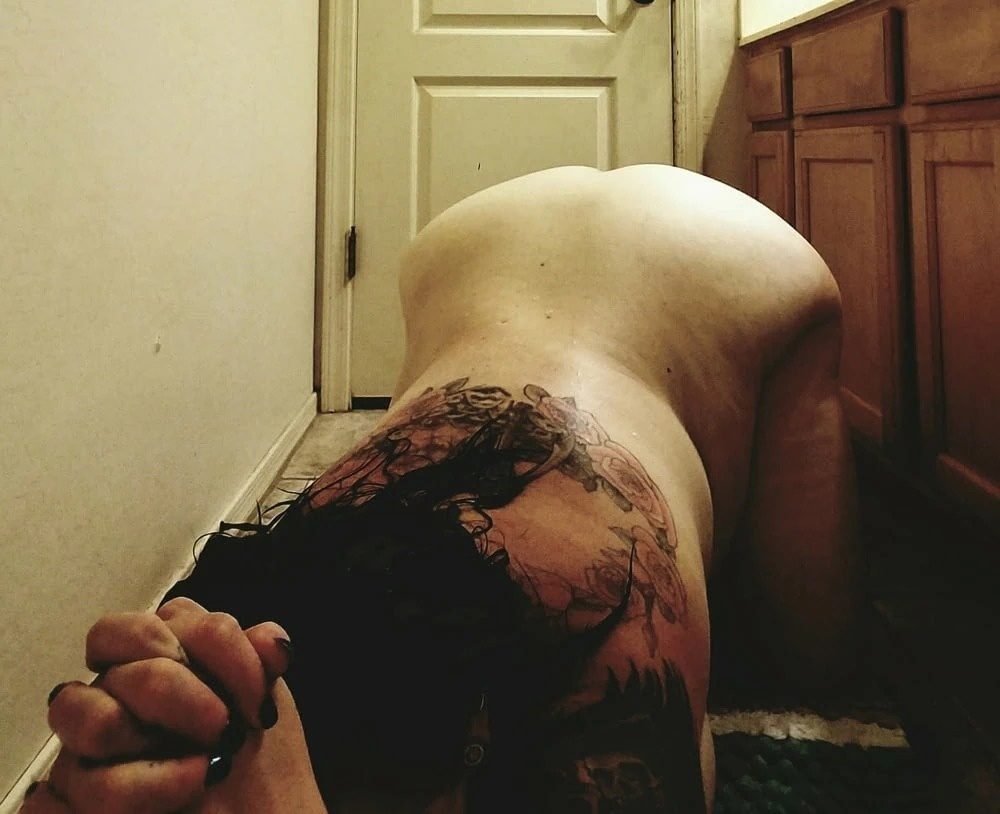 Discrete companion, 29 — Anchorage, photo 7 of 7