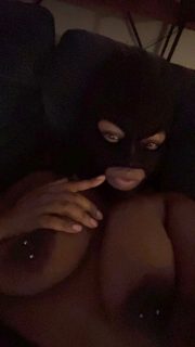 Photo of Discrete companion, 26 — Downtown
