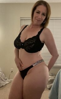 Photo of Discrete companion, 50 — Text me (832) 992 4 601