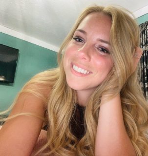 Photo of Discrete companion, 29 — OUTcalls