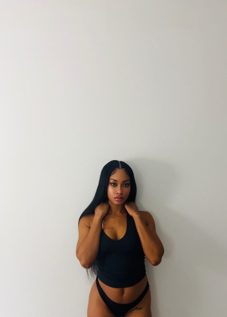 Discrete companion, 24 — Where Ever You Need Me 😘, photo 2 of 10