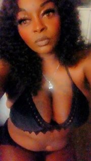 Photo of Discrete companion, 42 — Outcalls  and  u host Davis  and incalls Sacramento