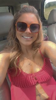 Photo of Discrete companion, 39 — In this city