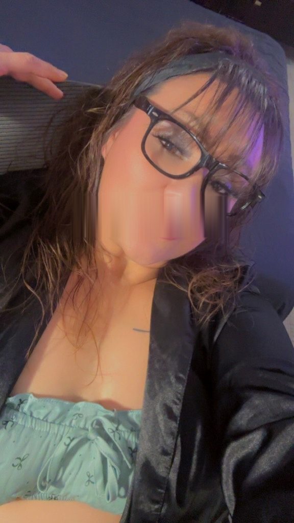 Discrete companion, 37 — Hosting safe & discreet location and Out call available for an extra fee, photo 10 of 10